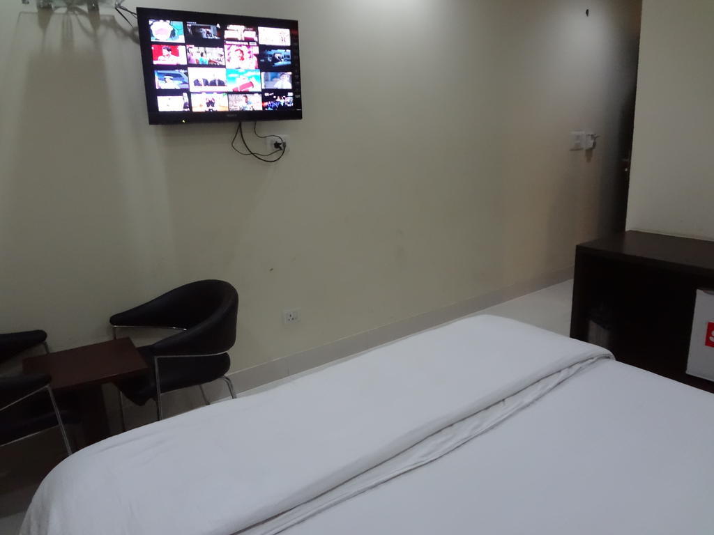 Hotel Siam International เดลี ภายนอก รูปภาพ