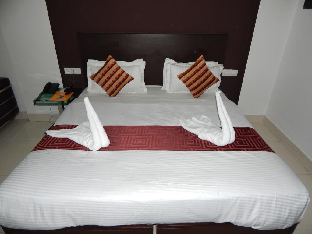 Hotel Siam International เดลี ภายนอก รูปภาพ